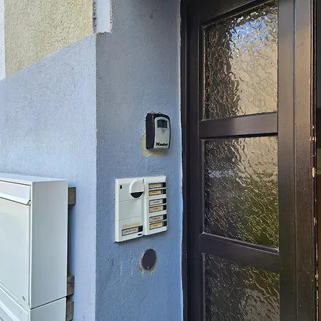 Westend 2 アパート